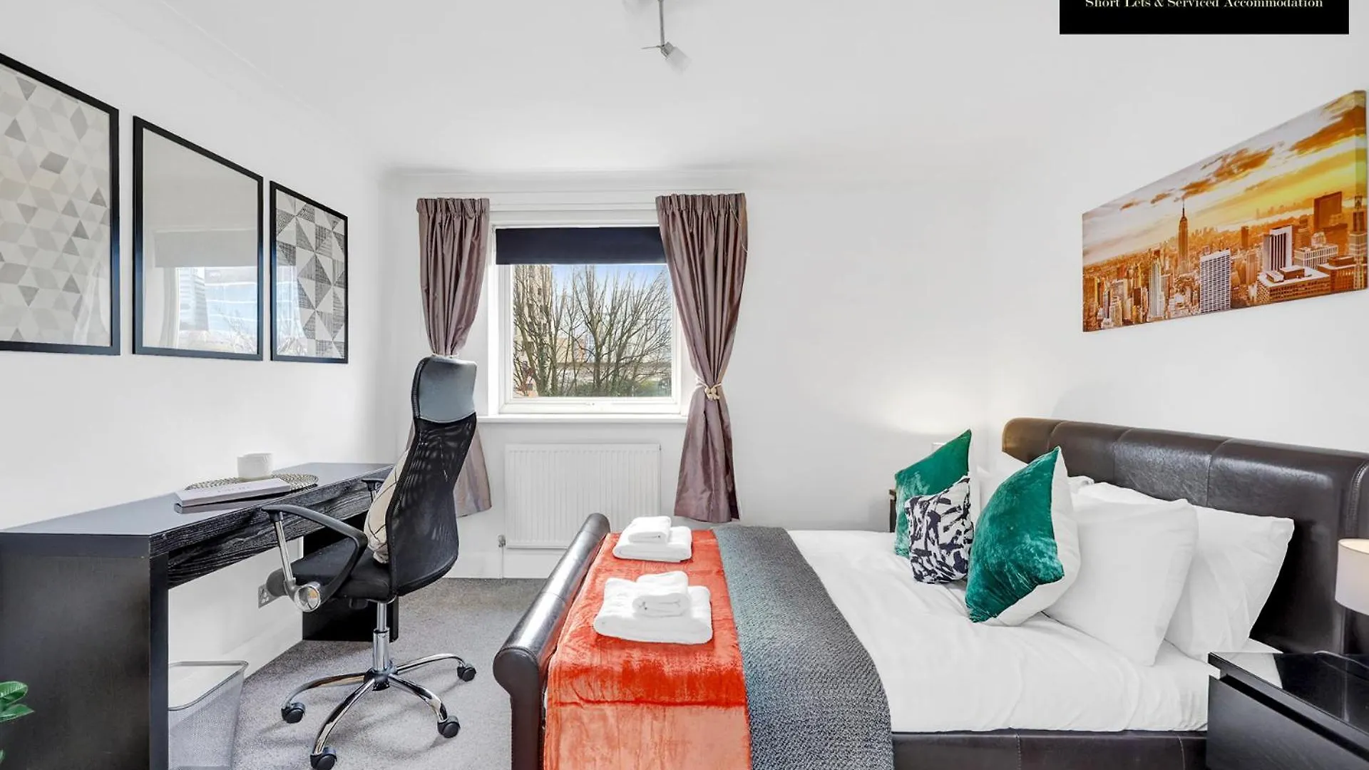 Caraway Heights 2Bedroom Apt Sleeps 6 In Canary Wharf, Free Parking, Near Excel, O2 & London City Airport By Maison Christo Property Short Lets & Serviced Accommodation 0*,  United Kingdom