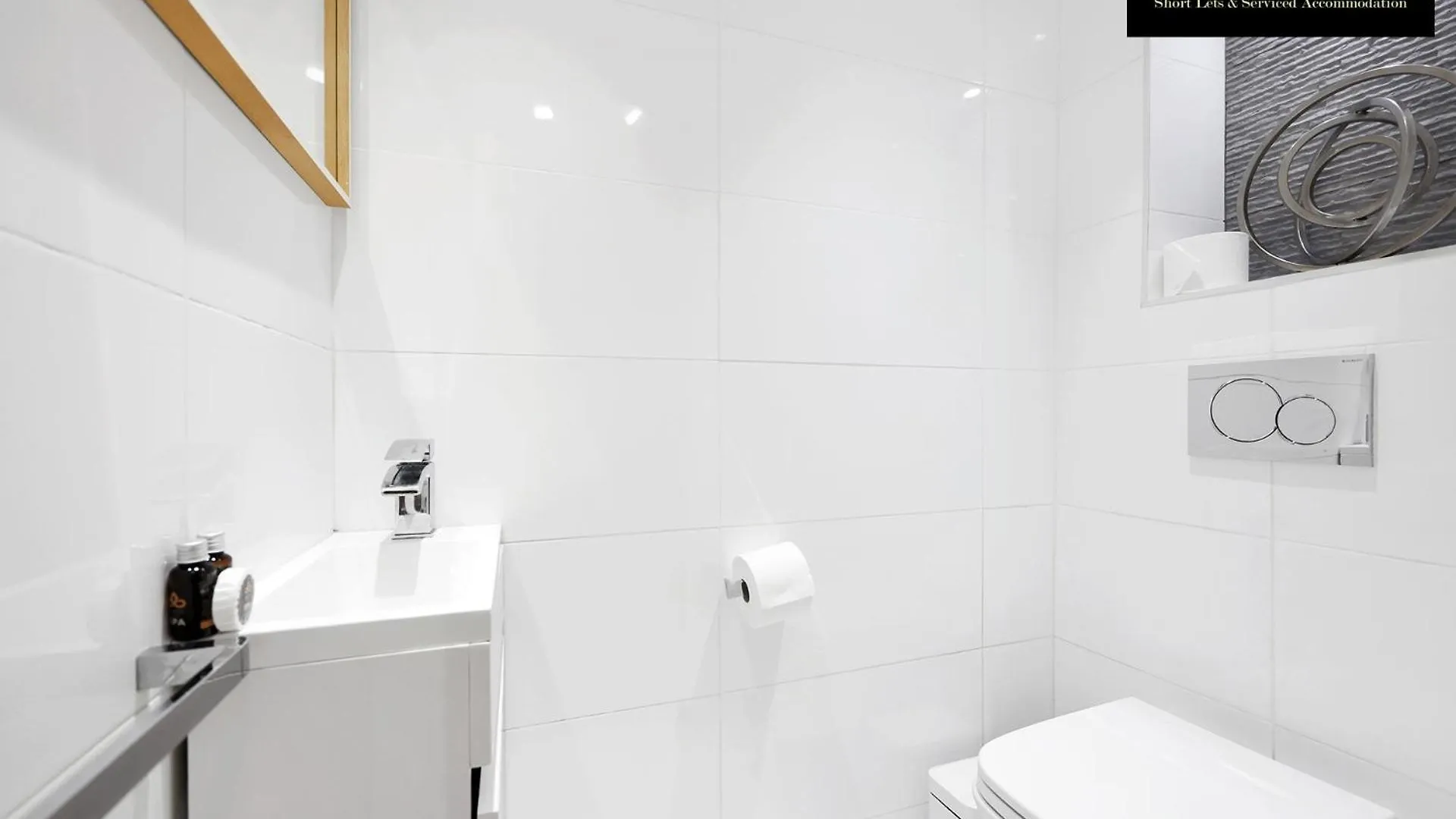 Caraway Heights 2Bedroom Apt Sleeps 6 In Canary Wharf, Free Parking, Near Excel, O2 & London City Airport By Maison Christo Property Short Lets & Serviced Accommodation Apartment