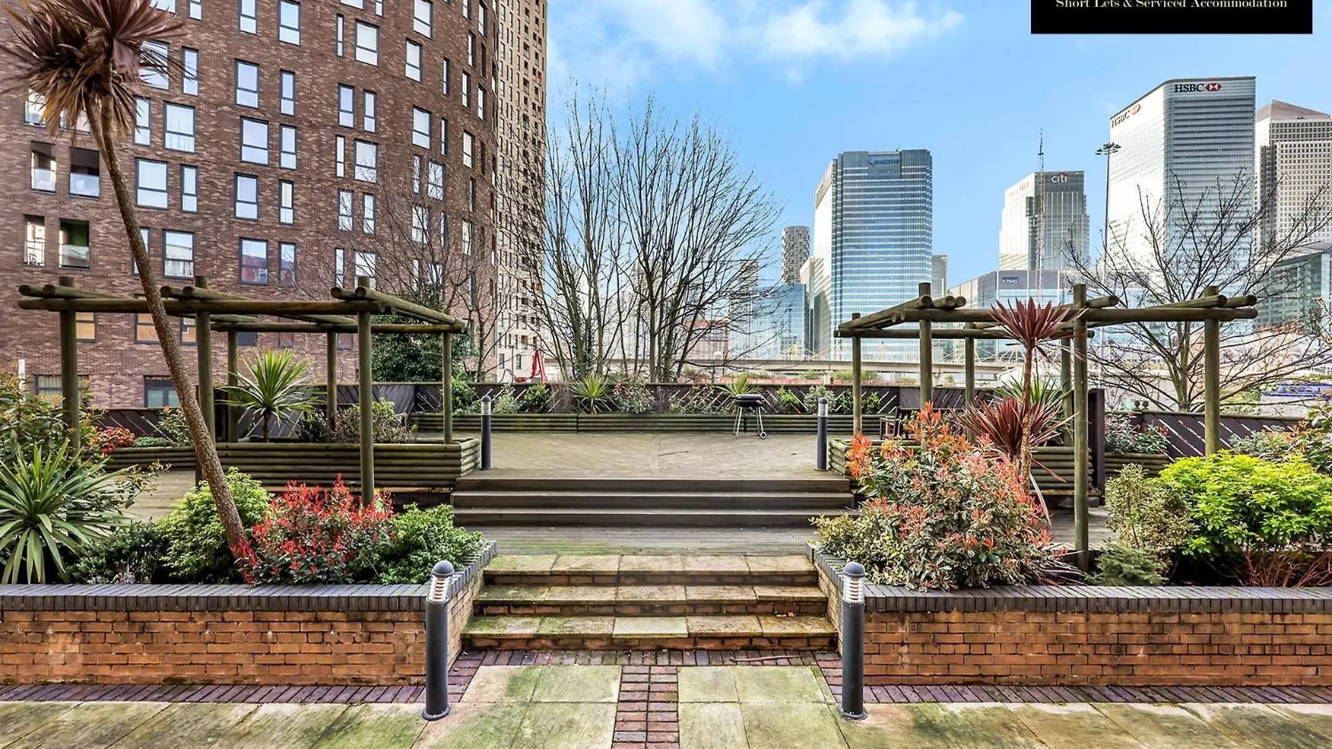 Caraway Heights 2Bedroom Apt Sleeps 6 In Canary Wharf, Free Parking, Near Excel, O2 & London City Airport By Maison Christo Property Short Lets & Serviced Accommodation Apartment