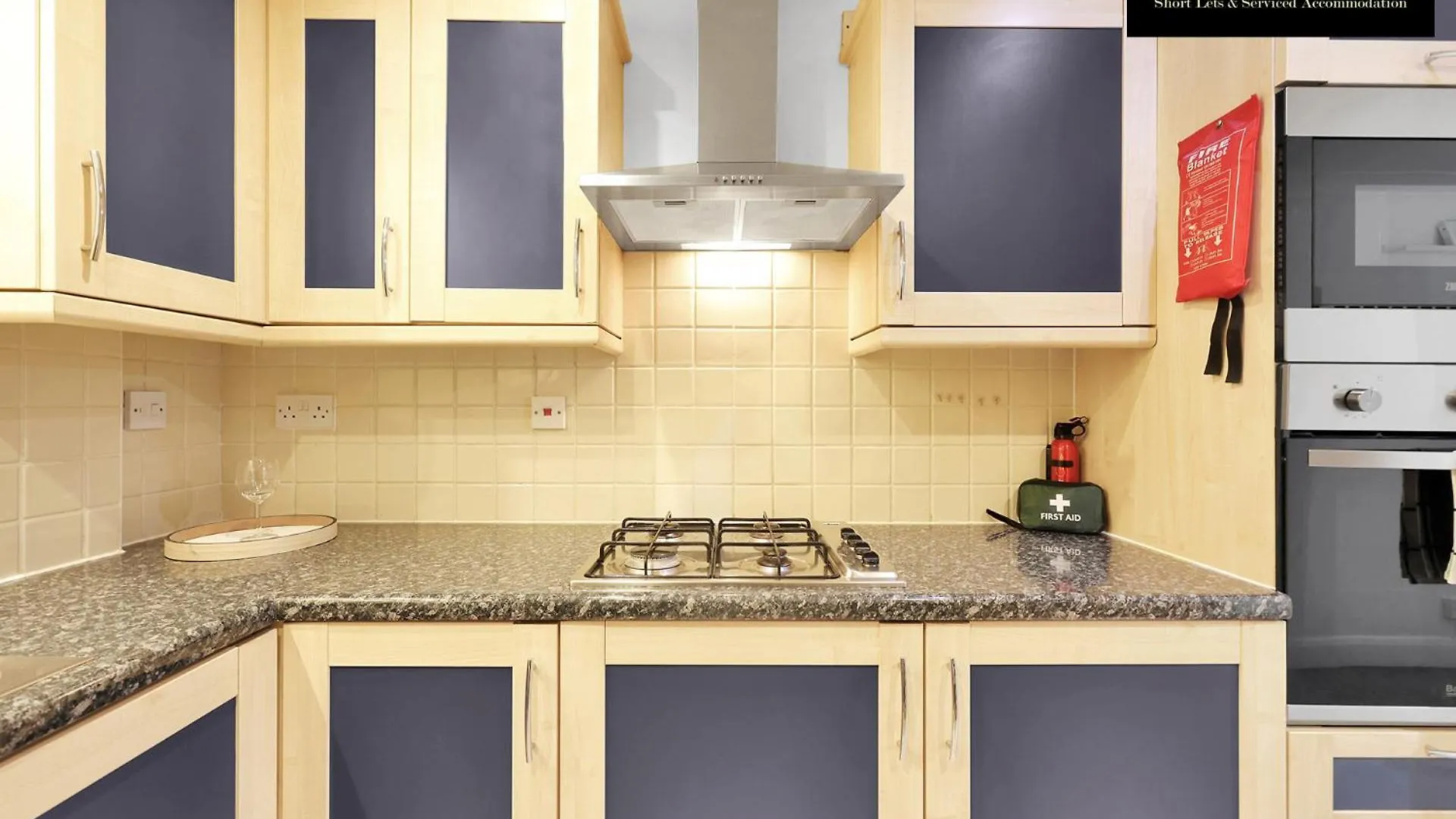 Caraway Heights 2Bedroom Apt Sleeps 6 In Canary Wharf, Free Parking, Near Excel, O2 & London City Airport By Maison Christo Property Short Lets & Serviced Accommodation