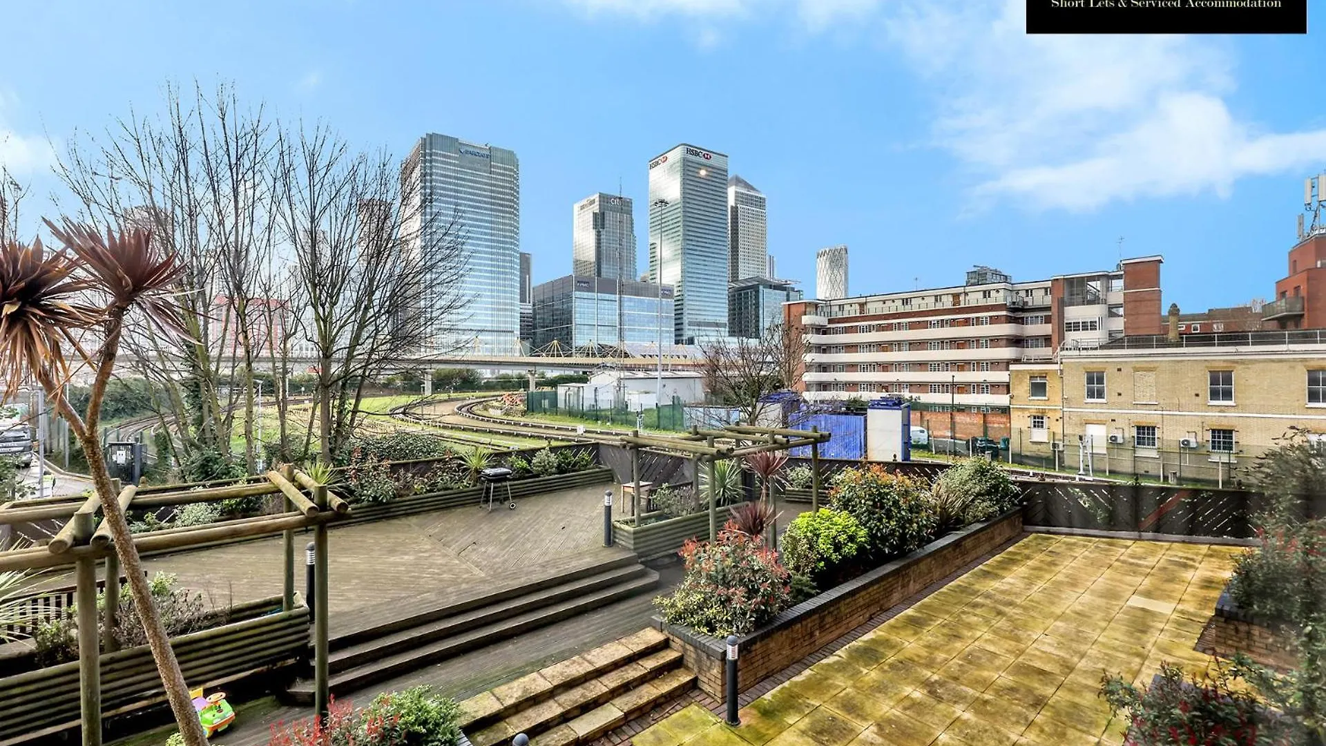 Caraway Heights 2Bedroom Apt Sleeps 6 In Canary Wharf, Free Parking, Near Excel, O2 & London City Airport By Maison Christo Property Short Lets & Serviced Accommodation